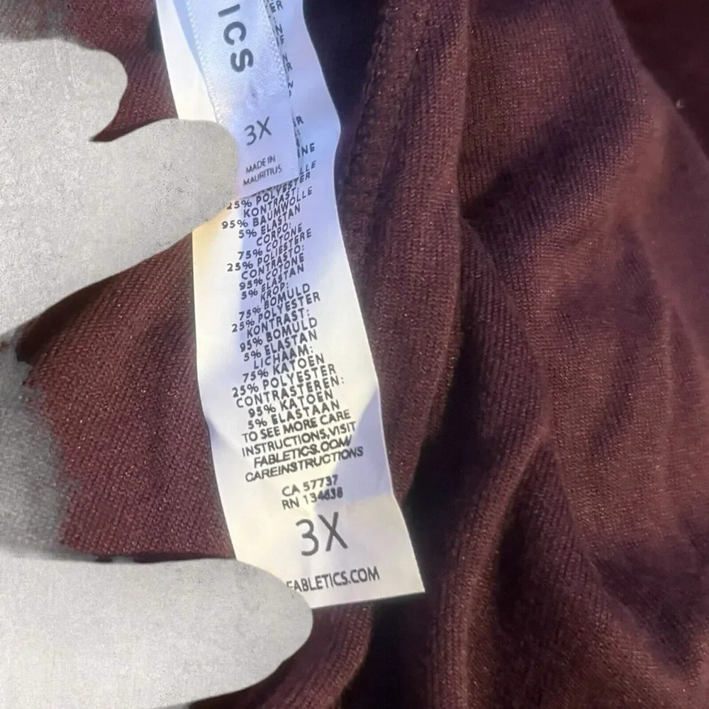 Fabletics Maroon Velour Sweatsuit, 3x - Picture 11 of 13